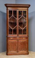18th Century Oak & Mahogany Corner Cabinet (2 of 9) 18th Century Oak & Mahogany Corner Cabinet (2 of 9)