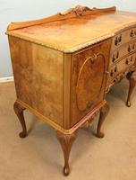 Burr Walnut Queen Anne Style Shaped Sideboard (6 of 13) Burr Walnut Queen Anne Style Shaped Sideboard (6 of 13)