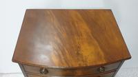 Good Mahogany Bowed Chest of Drawers (5 of 6) Good Mahogany Bowed Chest of Drawers (5 of 6)
