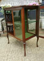 Lovely Victorian Mahogany Shop Display Cabinet (5 of 7) Lovely Victorian Mahogany Shop Display Cabinet (5 of 7)