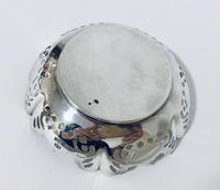 Small Solid Silver Bon Bon Dish (5 of 6) Small Solid Silver Bon Bon Dish (5 of 6)