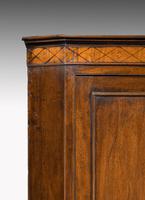 George III Period Mahogany Corner Cupboard (3 of 4) George III Period Mahogany Corner Cupboard (3 of 4)