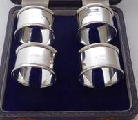Boxed Set 4 Hallmarked Solid Silver Napkin Rings Serviette Charles Perry & Co (4 of 7) Boxed Set 4 Hallmarked Solid Silver Napkin Rings Serviette Charles Perry & Co (4 of 7)