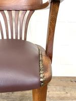 Early 20th Century Antique Oak Desk Chair (5 of 9) Early 20th Century Antique Oak Desk Chair (5 of 9)