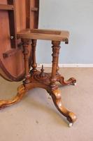 Antique Victorian Burr Walnut Oval Loo Dining Table. (9 of 11) Antique Victorian Burr Walnut Oval Loo Dining Table. (9 of 11)