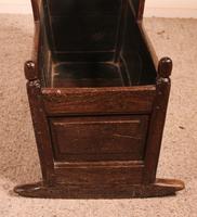 18th Century English Cradle in Oak (13 of 14) 18th Century English Cradle in Oak (13 of 14)