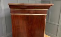 Early 19th Century Brass Mounted Flame Mahogany Linen Press (17 of 21) Early 19th Century Brass Mounted Flame Mahogany Linen Press (17 of 21)