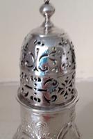 Antique George 1 Britannia Silver Caster - 1715 (6 of 6) Antique George 1 Britannia Silver Caster - 1715 (6 of 6)