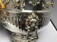 Excellent Pair of Solid Silver Bowls (4 of 5) Excellent Pair of Solid Silver Bowls (4 of 5)