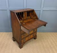 Georgian Style Burr Walnut Bureau (9 of 16) Georgian Style Burr Walnut Bureau (9 of 16)