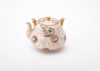 Exquisite Antique Japanese Satsuma Miniature Wine Pot - Kinkozan (2 of 4) Exquisite Antique Japanese Satsuma Miniature Wine Pot - Kinkozan (2 of 4)