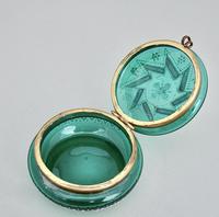 19th Century French Enamelled Glass Trinket Box c.1890 (5 of 7) 19th Century French Enamelled Glass Trinket Box c.1890 (5 of 7)