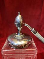 A Large Lalique “Duncan” pattern atomiser scent bottle with original box (2 of 10) A Large Lalique “Duncan” pattern atomiser scent bottle with original box (2 of 10)