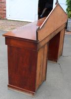 1900's Large Mahogany Dog Kennel Sideboard with Back (4 of 4) 1900's Large Mahogany Dog Kennel Sideboard with Back (4 of 4)