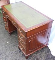 1960's Mahogany Pedestal Desk with Green Leather Inset (3 of 4) 1960's Mahogany Pedestal Desk with Green Leather Inset (3 of 4)