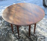 1900s Mahogany Wakes Table with Pad Feet (5 of 5) 1900s Mahogany Wakes Table with Pad Feet (5 of 5)