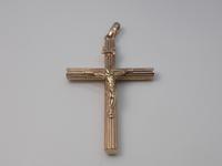 9ct Rose Gold Crucifix Pendant (3 of 8) 9ct Rose Gold Crucifix Pendant (3 of 8)