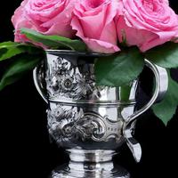 Georgian Solid Silver Loving Cup / Two Handled Cup - London 1748 (4 of 28) Georgian Solid Silver Loving Cup / Two Handled Cup - London 1748 (4 of 28)
