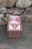 Scandinavian / Swedish 'Folk Art' painted & geometric chip-carved timplåda / sliding-lid box early 19th Century. (9 of 11) Scandinavian / Swedish 'Folk Art' painted & geometric chip-carved timplåda / sliding-lid box early 19th Century. (9 of 11)