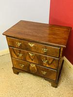 George II Chest of Drawers (3 of 9) George II Chest of Drawers (3 of 9)
