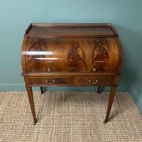 Superb Quality Victorian Antique Cylindrical Mahogany Desk by Maple & Co (5 of 12) Superb Quality Victorian Antique Cylindrical Mahogany Desk by Maple & Co (5 of 12)