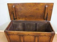 Oak Blanket Chest Coffer (8 of 9) Oak Blanket Chest Coffer (8 of 9)
