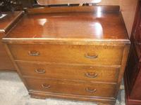 3 Drawer Oak Dressing Chest (2 of 3) 3 Drawer Oak Dressing Chest (2 of 3)