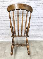 Large Victorian Windsor Spindleback Armchair (5 of 5) Large Victorian Windsor Spindleback Armchair (5 of 5)