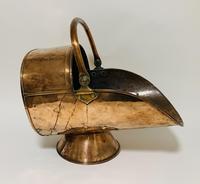 Antique Copper Coal Scuttle and Shovel (13 of 13) Antique Copper Coal Scuttle and Shovel (13 of 13)