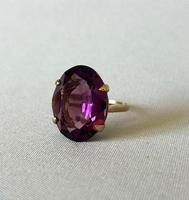 9ct Gold & Amethyst Glass Cocktail Ring