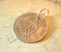 Vintage Pocket Watch Chain Fob 1948 Lucky Silver Sixpence Old 6d Coin Fob (5 of 8) Vintage Pocket Watch Chain Fob 1948 Lucky Silver Sixpence Old 6d Coin Fob (5 of 8)