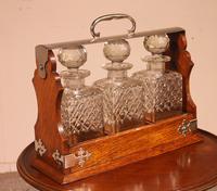 Liquor Cellar / Tantalus In Silver Metal And Oak Three Crystal Bottles - 19th Century (5 of 10) Liquor Cellar / Tantalus In Silver Metal And Oak Three Crystal Bottles - 19th Century (5 of 10)