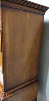 Outstanding Burr Walnut Chest of Drawers on Stand (5 of 14) Outstanding Burr Walnut Chest of Drawers on Stand (5 of 14)