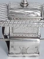 Silver Chinese Sedan Chair (4 of 12) Silver Chinese Sedan Chair (4 of 12)