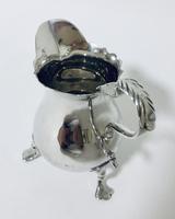Antique Victorian Solid Silver Milk Jug (10 of 12) Antique Victorian Solid Silver Milk Jug (10 of 12)