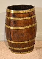 19th Century Oak & Brass Barrel / Stick Umbrella Stand (4 of 6) 19th Century Oak & Brass Barrel / Stick Umbrella Stand (4 of 6)