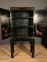 Decorative Chinoiseries Lacquer Work Cabinet on Stand (10 of 12) Decorative Chinoiseries Lacquer Work Cabinet on Stand (10 of 12)