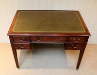 Large Mahogany Writing Desk (4 of 11) Large Mahogany Writing Desk (4 of 11)