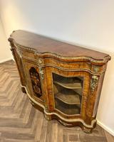 Item Additional Image Item Additional Image