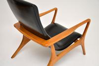 Pair of Vintage Leather Armchairs in the Manner of Vladimir Kagan (12 of 15) Pair of Vintage Leather Armchairs in the Manner of Vladimir Kagan (12 of 15)