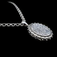 Antique Aesthetic Large Sterling Silver Locket with Belcher Chain Collar (3 of 11) Antique Aesthetic Large Sterling Silver Locket with Belcher Chain Collar (3 of 11)