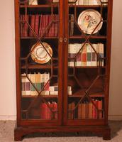 Georgian Glassed Bookcase in Mahogany & Inlays - 18th Century English (5 of 14) Georgian Glassed Bookcase in Mahogany & Inlays - 18th Century English (5 of 14)