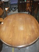 Large Ercol Pedestal Dining Table (2 of 3) Large Ercol Pedestal Dining Table (2 of 3)