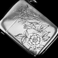 Antique Victorian Solid Silver Vesta Case Aesthetic Style Engravings - Joseph Whitten 1885 (9 of 9) Antique Victorian Solid Silver Vesta Case Aesthetic Style Engravings - Joseph Whitten 1885 (9 of 9)