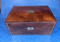 Georgian Brass Inlaid Mahogany Jewellery Box. (15 of 20) Georgian Brass Inlaid Mahogany Jewellery Box. (15 of 20)