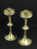 Pair of Brass Gothic Revival / Altar / Church / Ecclesiastical Candlesticks (3 of 5) Pair of Brass Gothic Revival / Altar / Church / Ecclesiastical Candlesticks (3 of 5)