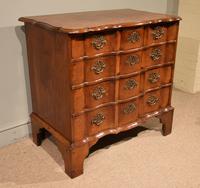 18th Century Dutch Chestnut Commode Chest of Drawers (7 of 7) 18th Century Dutch Chestnut Commode Chest of Drawers (7 of 7)