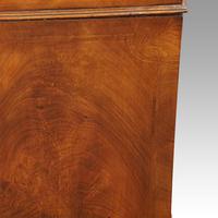 Walnut Pedestal Desk by Waring and Gillow (10 of 18) Walnut Pedestal Desk by Waring and Gillow (10 of 18)