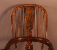 Very Good 19th Century Broad Arm Yew Windsor Chair (4 of 10) Very Good 19th Century Broad Arm Yew Windsor Chair (4 of 10)