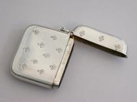 Edwardian Silver Vesta Case - Prince of Wales Feathers, By Mappin & Webb, Birmingham, 1909 (5 of 10) Edwardian Silver Vesta Case - Prince of Wales Feathers, By Mappin & Webb, Birmingham, 1909 (5 of 10)